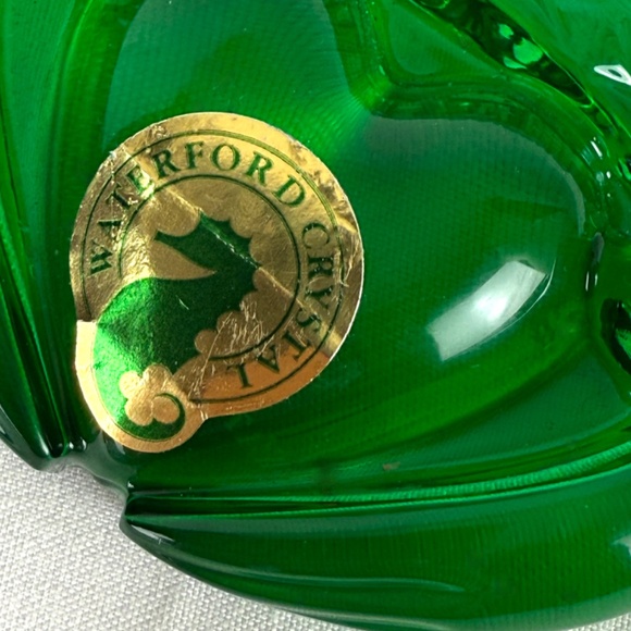 2018 Waterford Crystal Green Claddagh Christmas Ornament with Enhancer Ireland - Picture 6 of 15